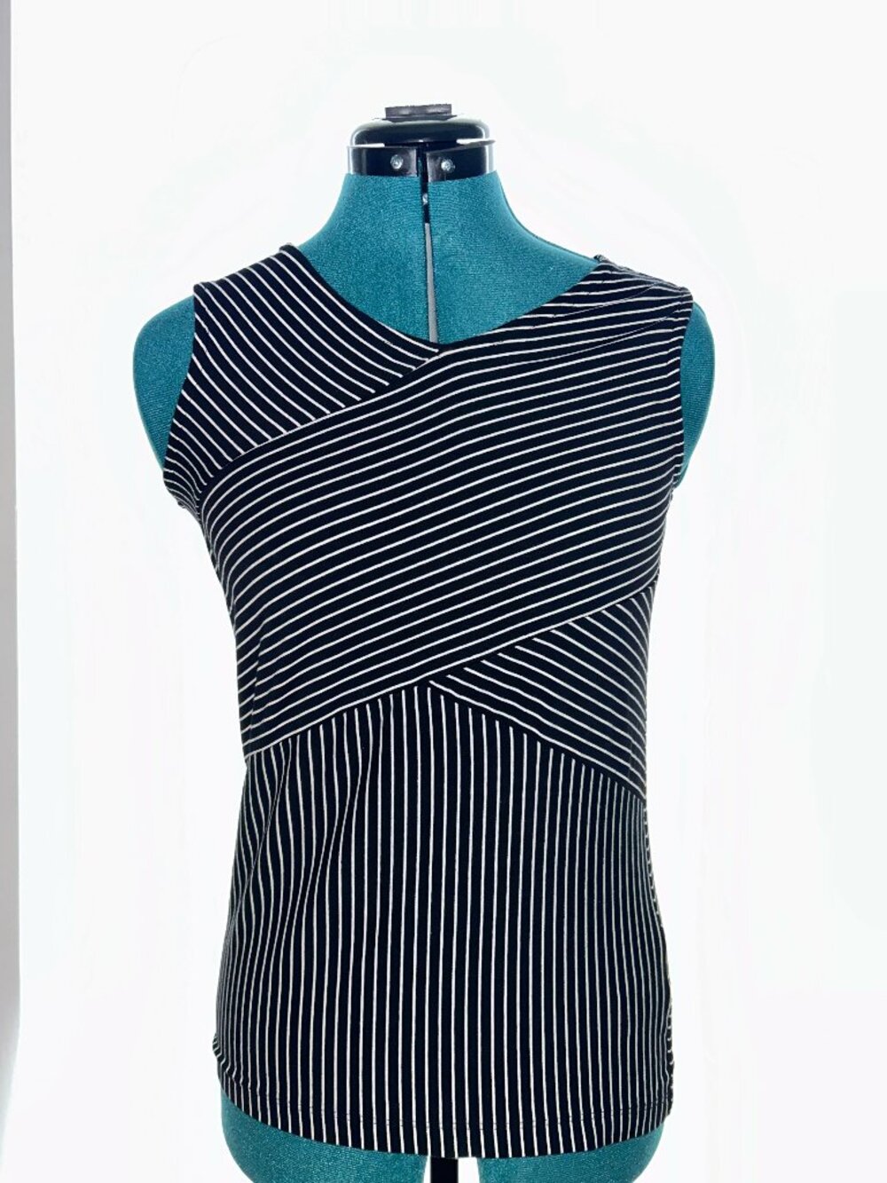 Tahari Black and White Stripped Tank Top, XS